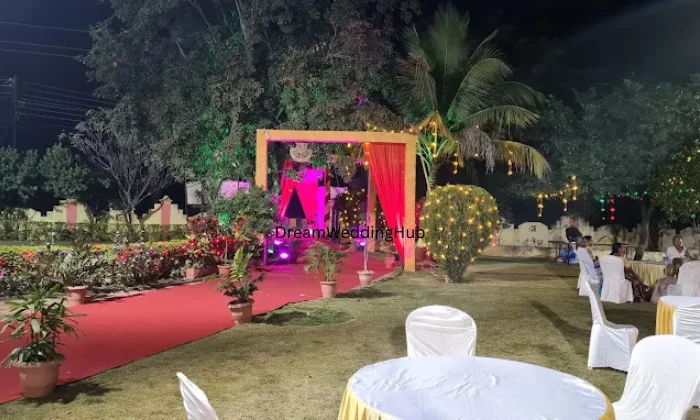 Farmvilla Garden  Lawn